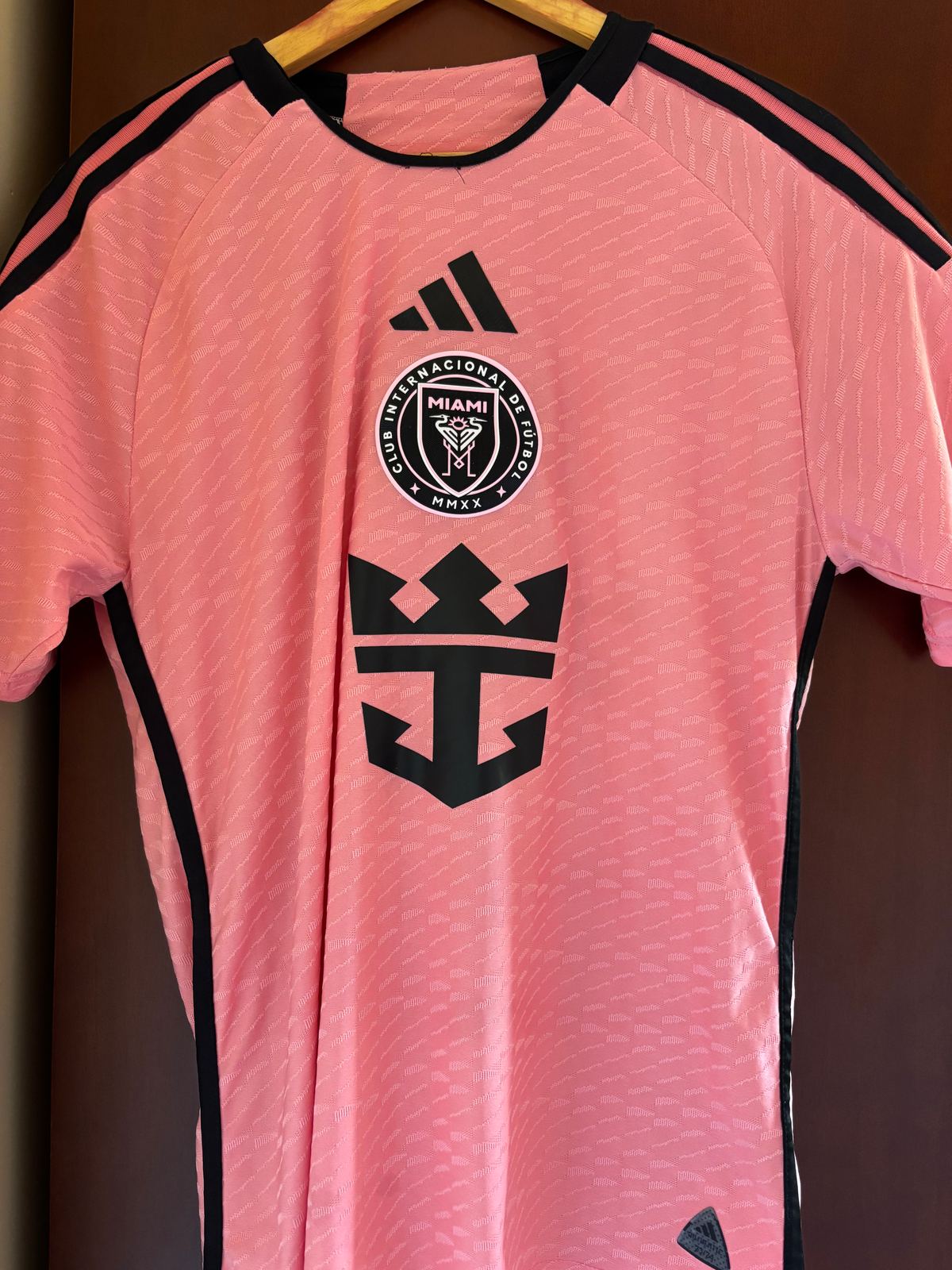 Camiseta Inter Miami — Inter Miami. — Camiseta